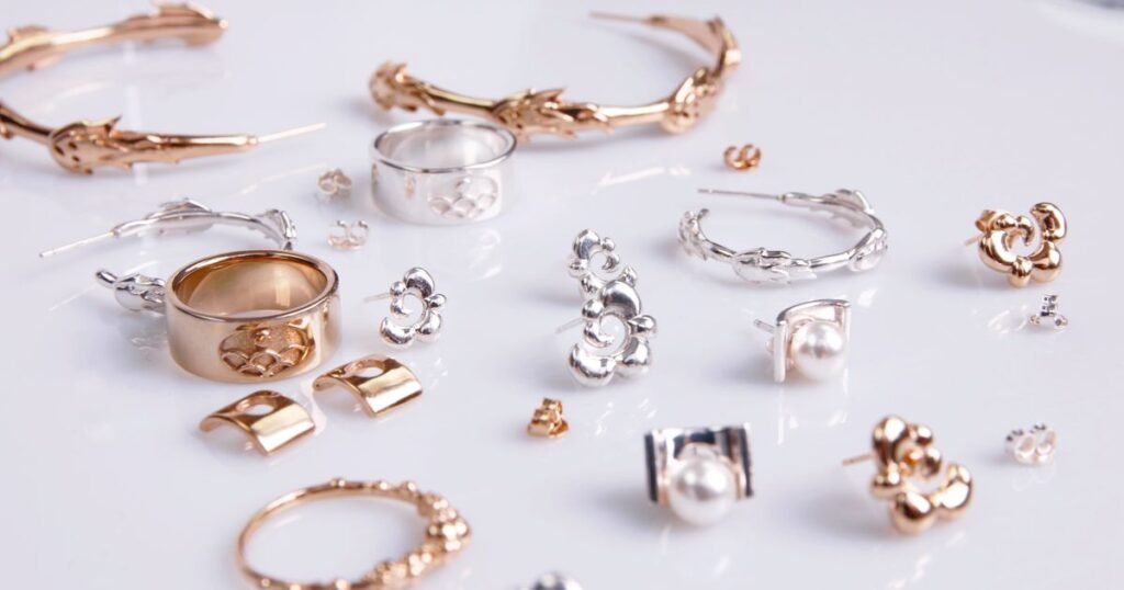 The Mesmerizing World of Jewelry Brands